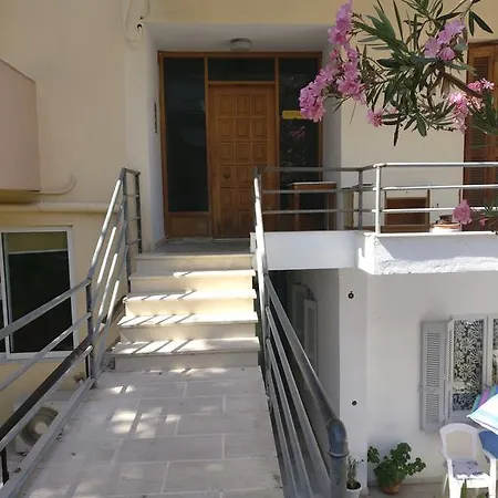 Paradise City Rethymno  Exterior photo